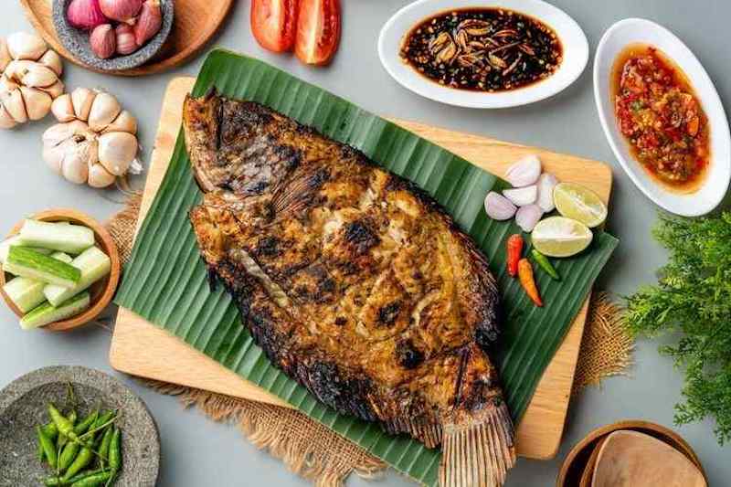 Ikan bakar là món cá nướng thơm ngon